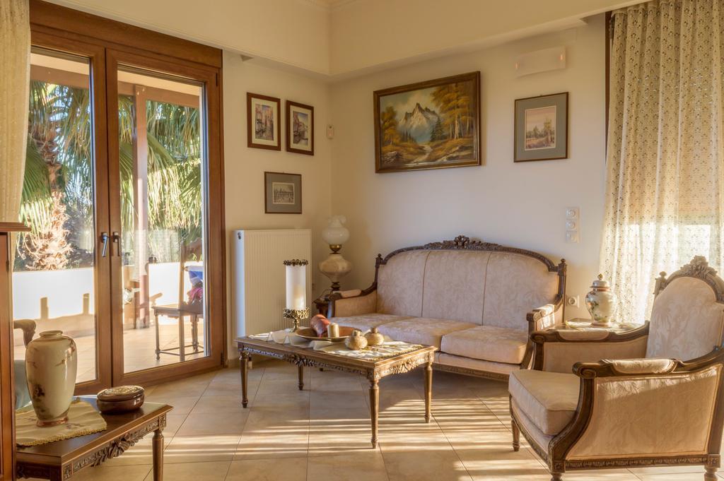 Luxury Villa Karteros Esterno foto