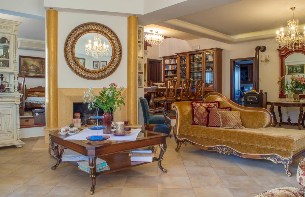 Luxury Villa Karteros Esterno foto