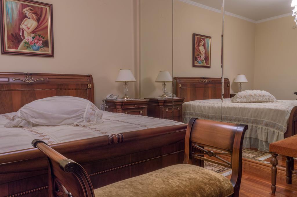 Luxury Villa Karteros Esterno foto