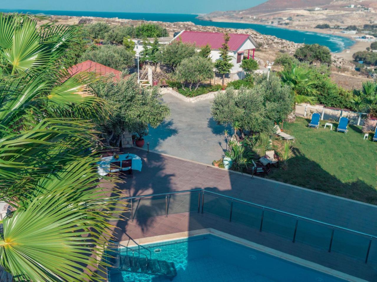 Luxury Villa Karteros Esterno foto