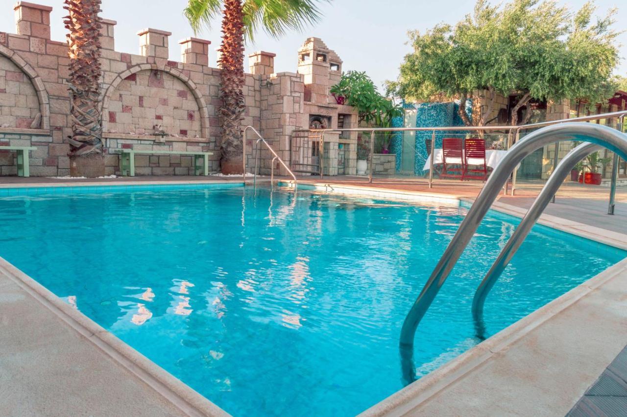 Luxury Villa Karteros Esterno foto